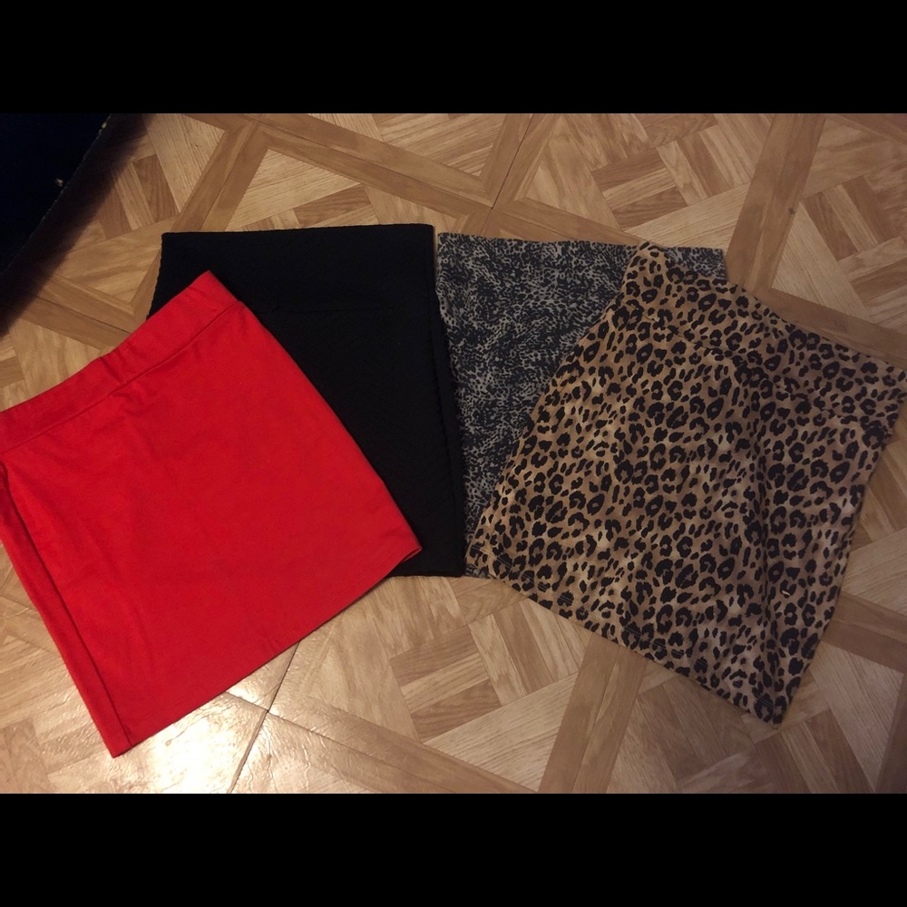 Pencil skirt bundle (4 pairs)